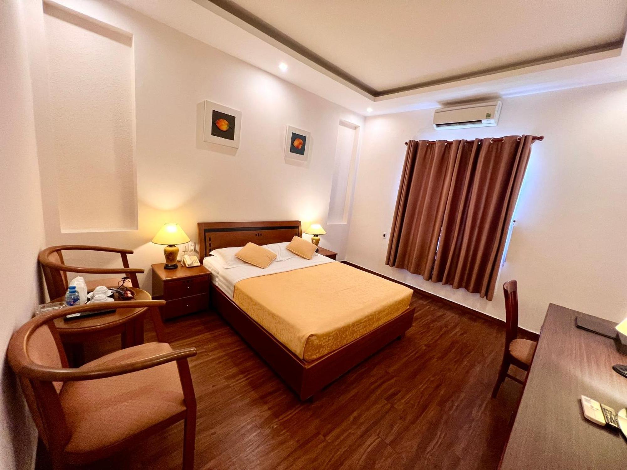 Chau Pho Hotel Chau Doc Buitenkant foto